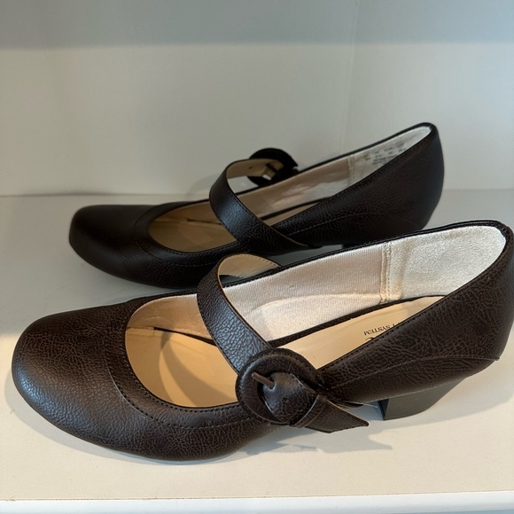 Life Stride Women's Brown Mary Jane Shoes - NWOT - Picture 4 of 7